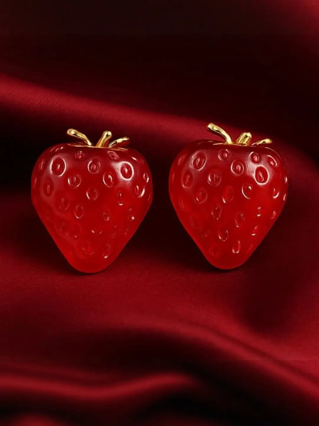 STRAWBERRY STAINLESS STEEL STUDS
