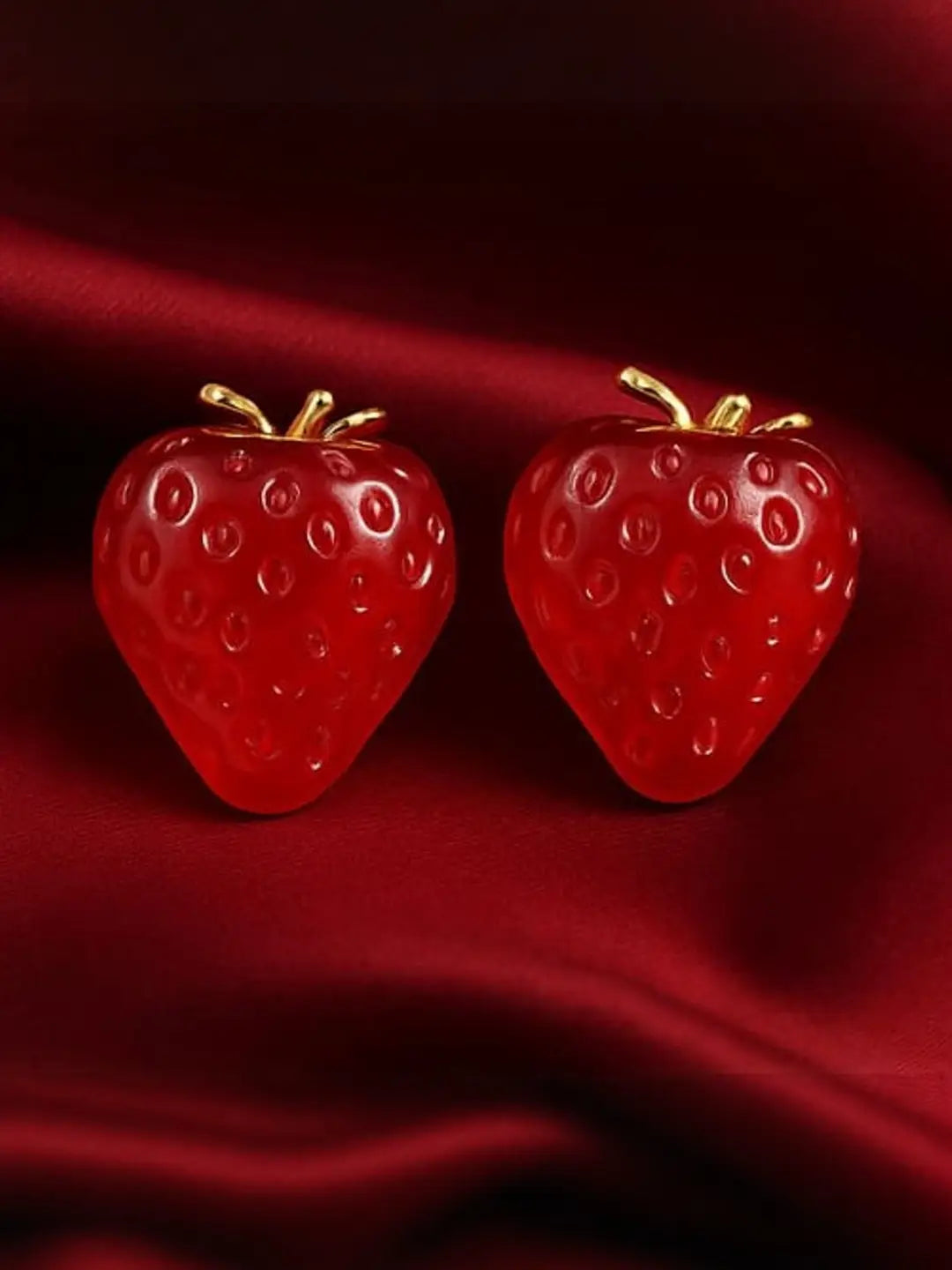 STRAWBERRY STAINLESS STEEL STUDS