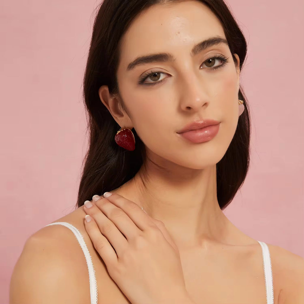 STRAWBERRY STAINLESS STEEL STUDS