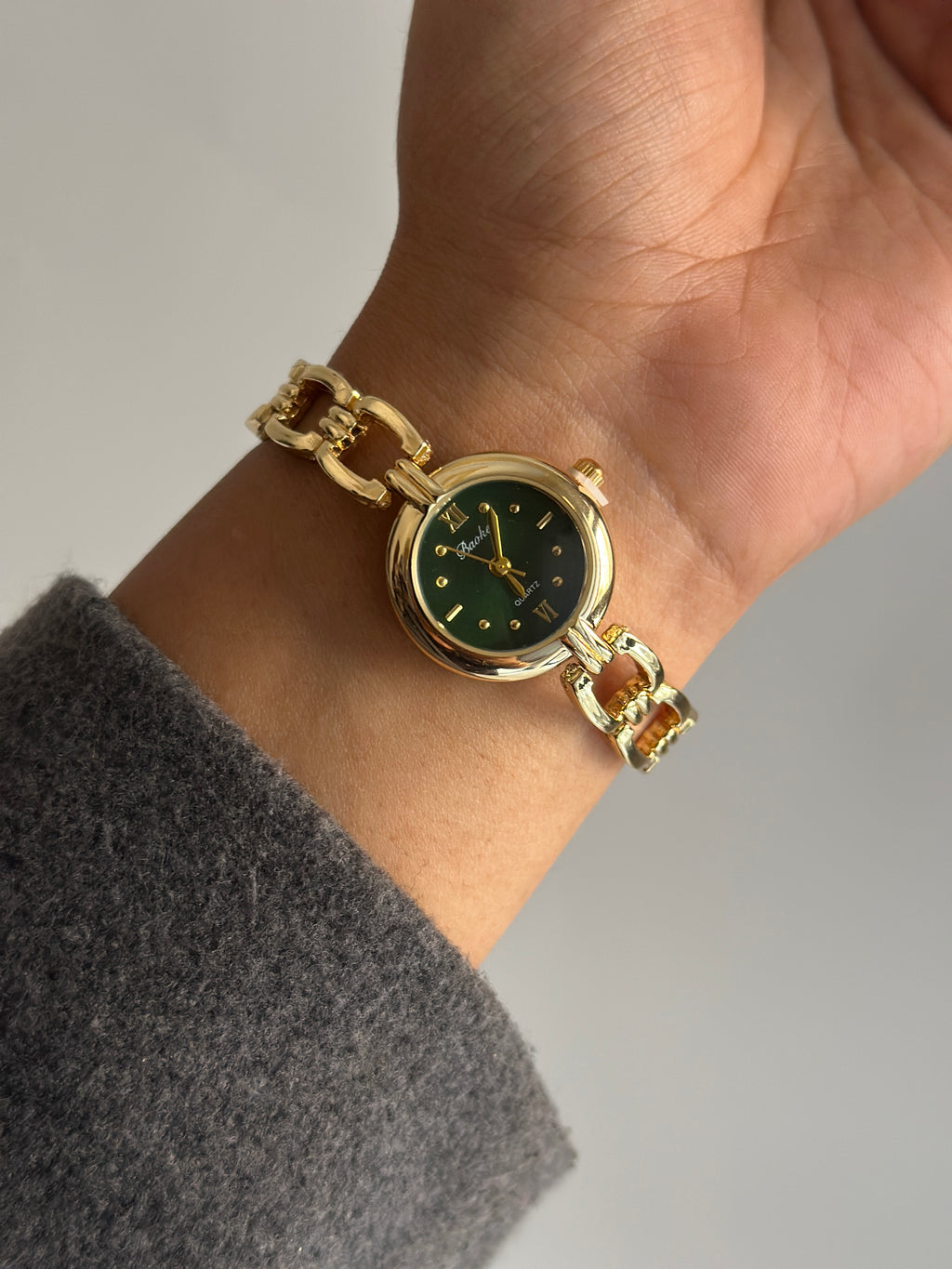 OLD MONEY VINTAGE WATCH