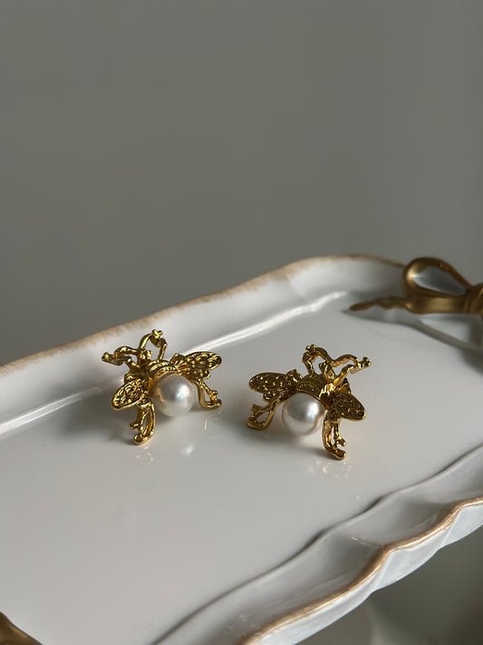 Gold- bee- Earrings