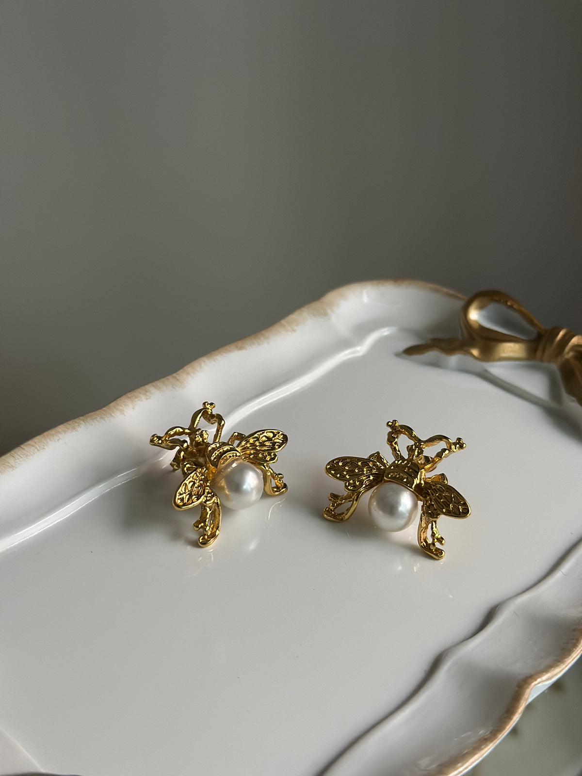 Gold- bee- Earrings