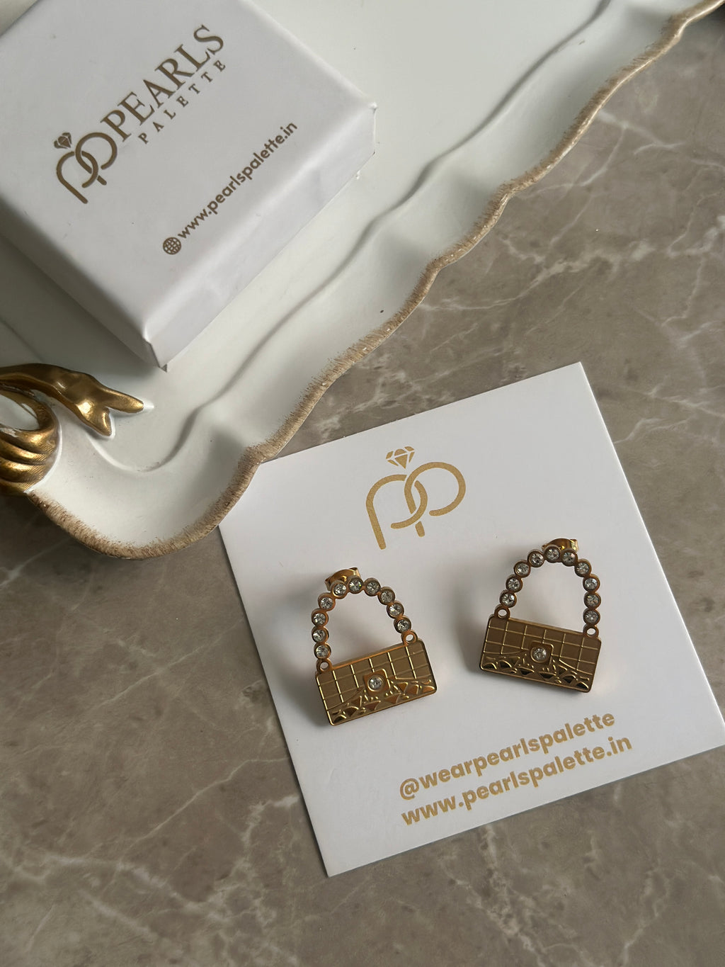 NOVELTY-EARRINGS