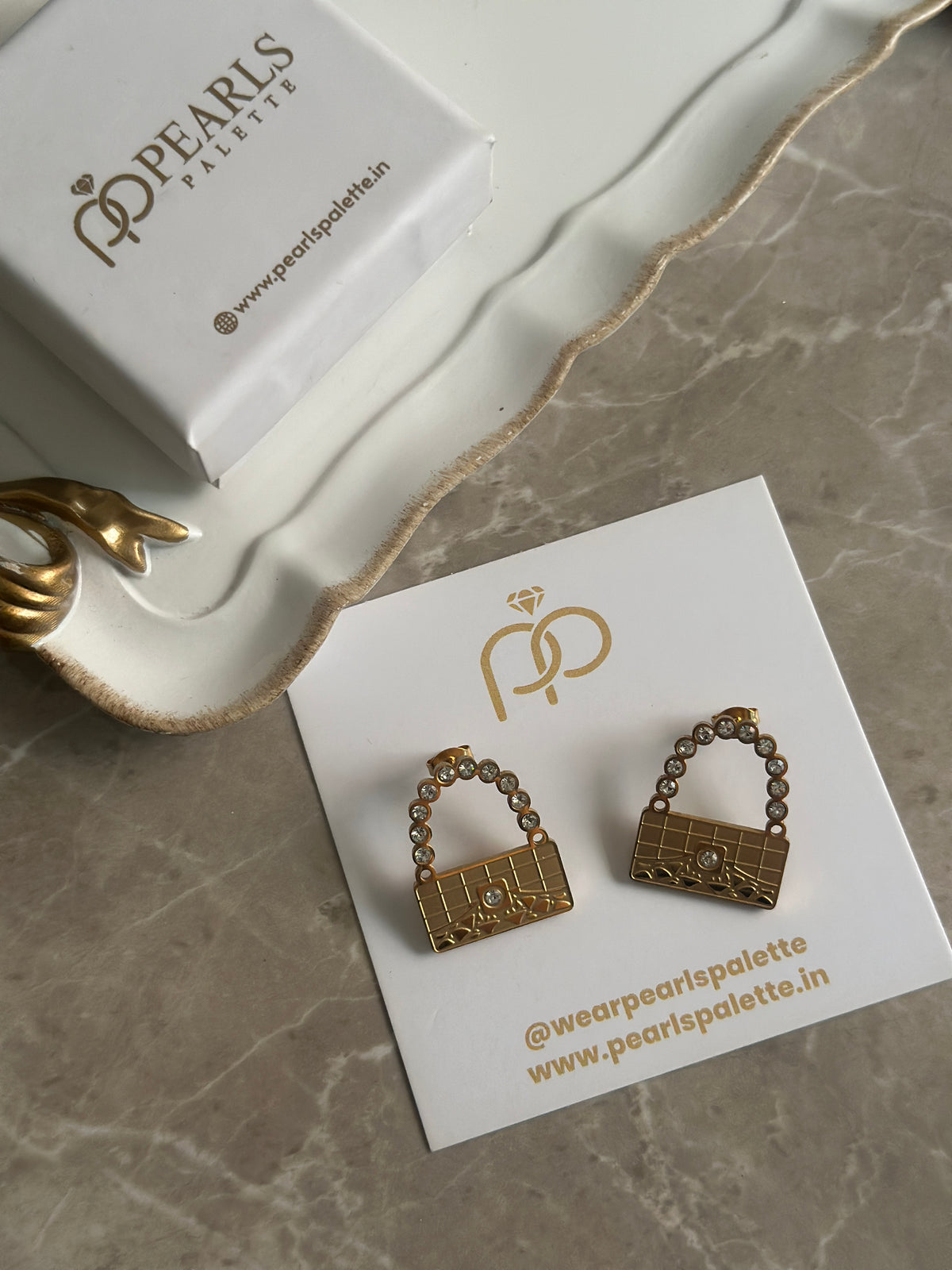 NOVELTY-EARRINGS