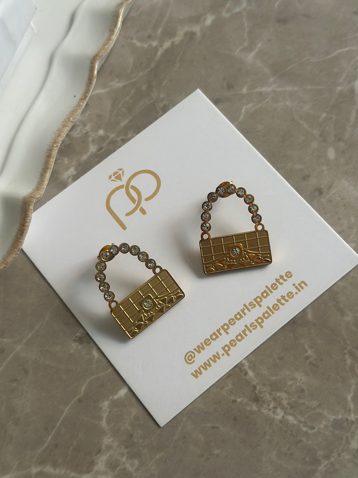 NOVELTY-EARRINGS