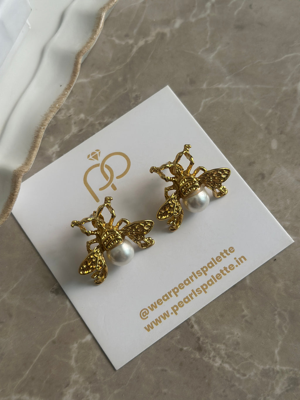 Gold- bee- Earrings