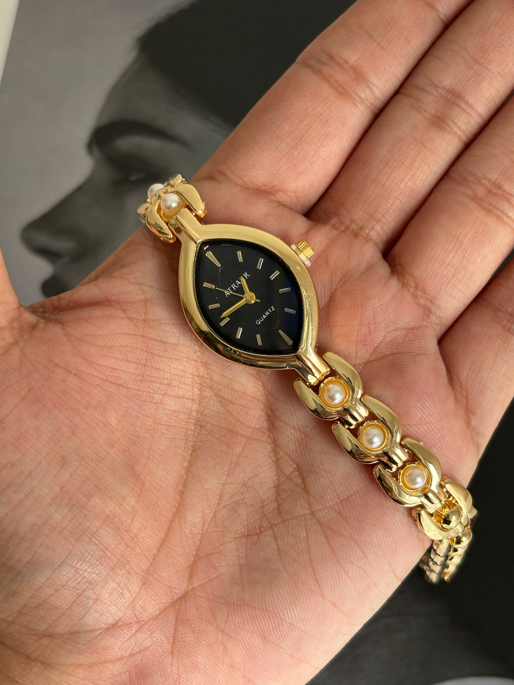 JULIET VINTAGE WATCH( BLACK DIAL )