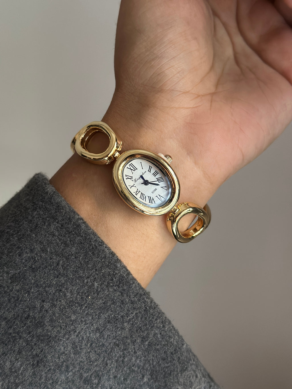 OLIVIA ROMAN WATCH ( White Dial)