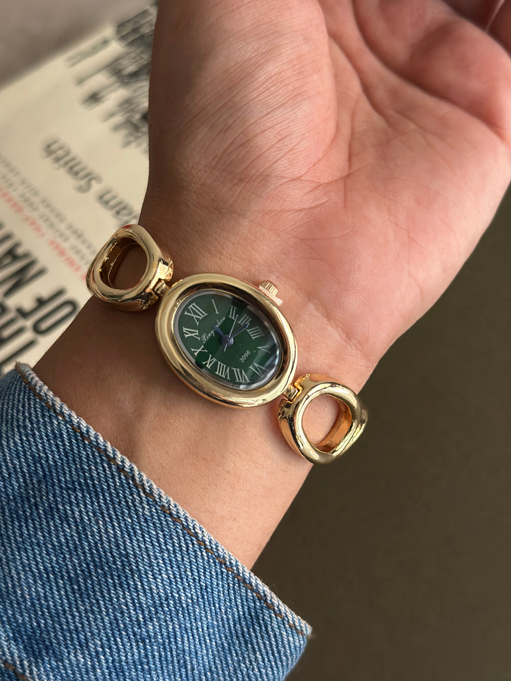 OLIVIA ROMAN WATCH( Green Dial)