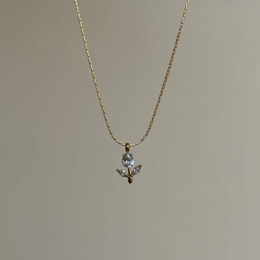 TULIP MINIMAL NECKLACE