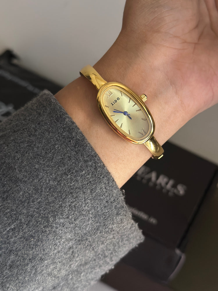 VELLOURA-GOLD-DIAL-WATCH