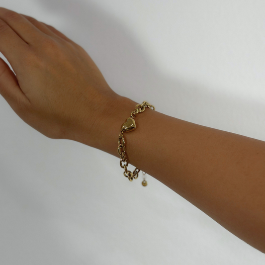 VEESHA-HEART-CHAIN-BRACELET