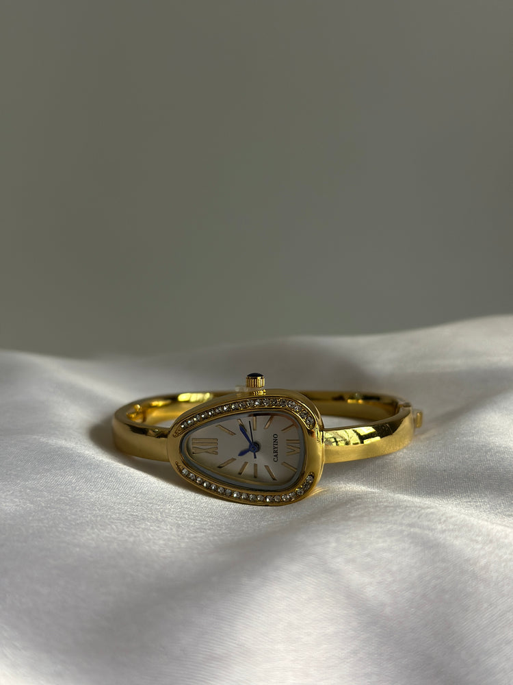 DUCHESS DIAL VINTAGE WATCH