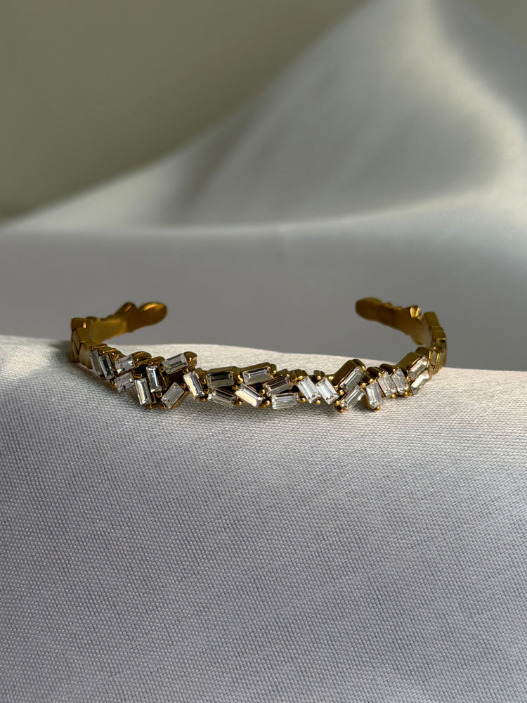 ZIRCONIA-CUFF