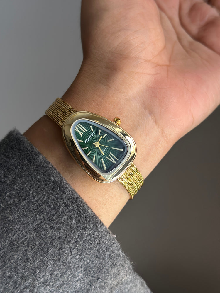 EMERALD KISS VINTAGE WATCH