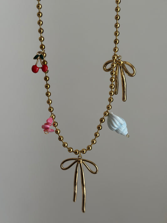 BOWTIFUL-CHARMS-NECKLACE