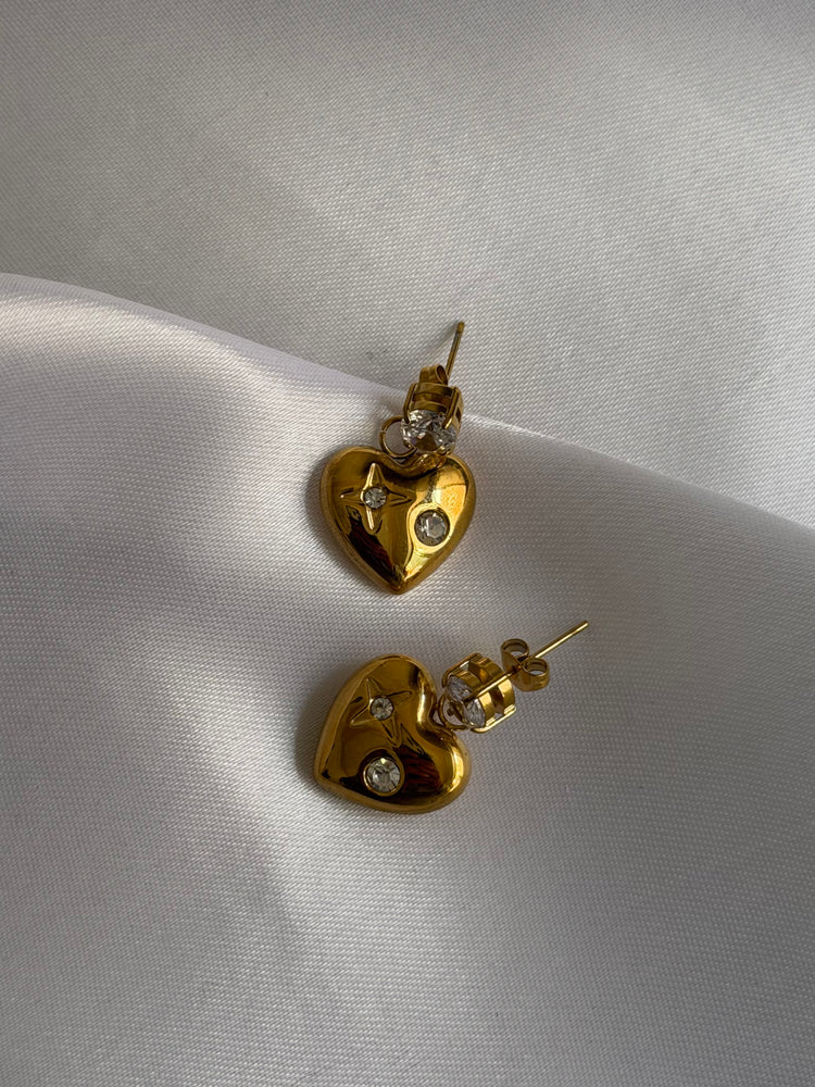 ISHARA-HEART-EARRINGS