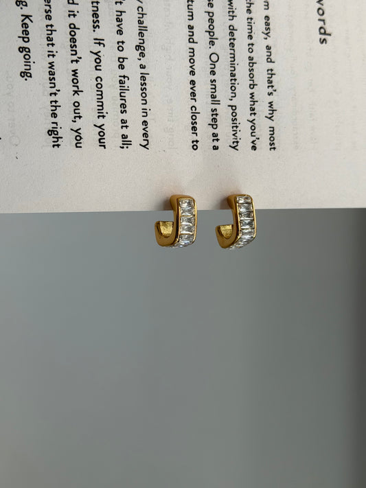 EVA-DIAMOND-EARRINGS