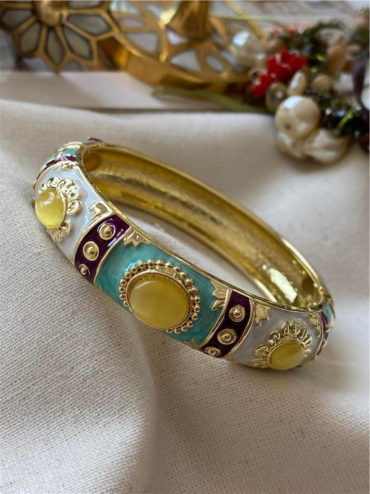 NAYANTARA ENAMEL BRACELET