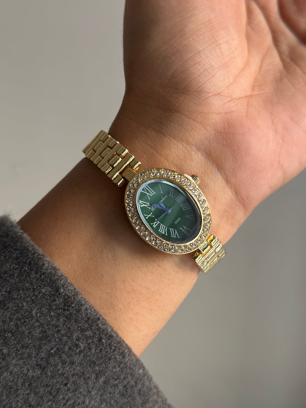 IRAYA VINTAGE WATCH ( GREEN DIAL)