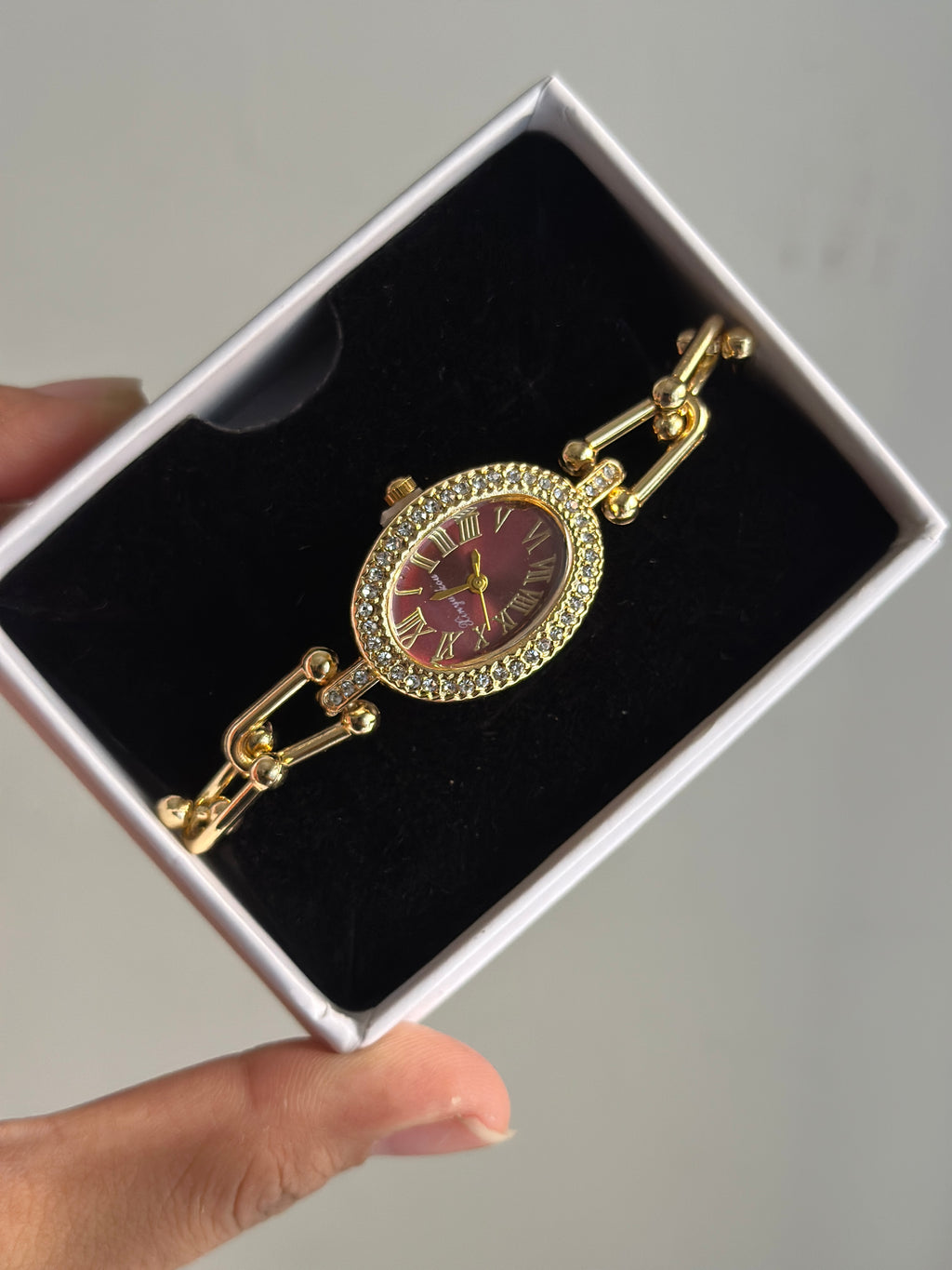 JENNIFER VINTAGE WATCH