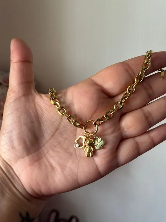 Shiny bear charm bracelet