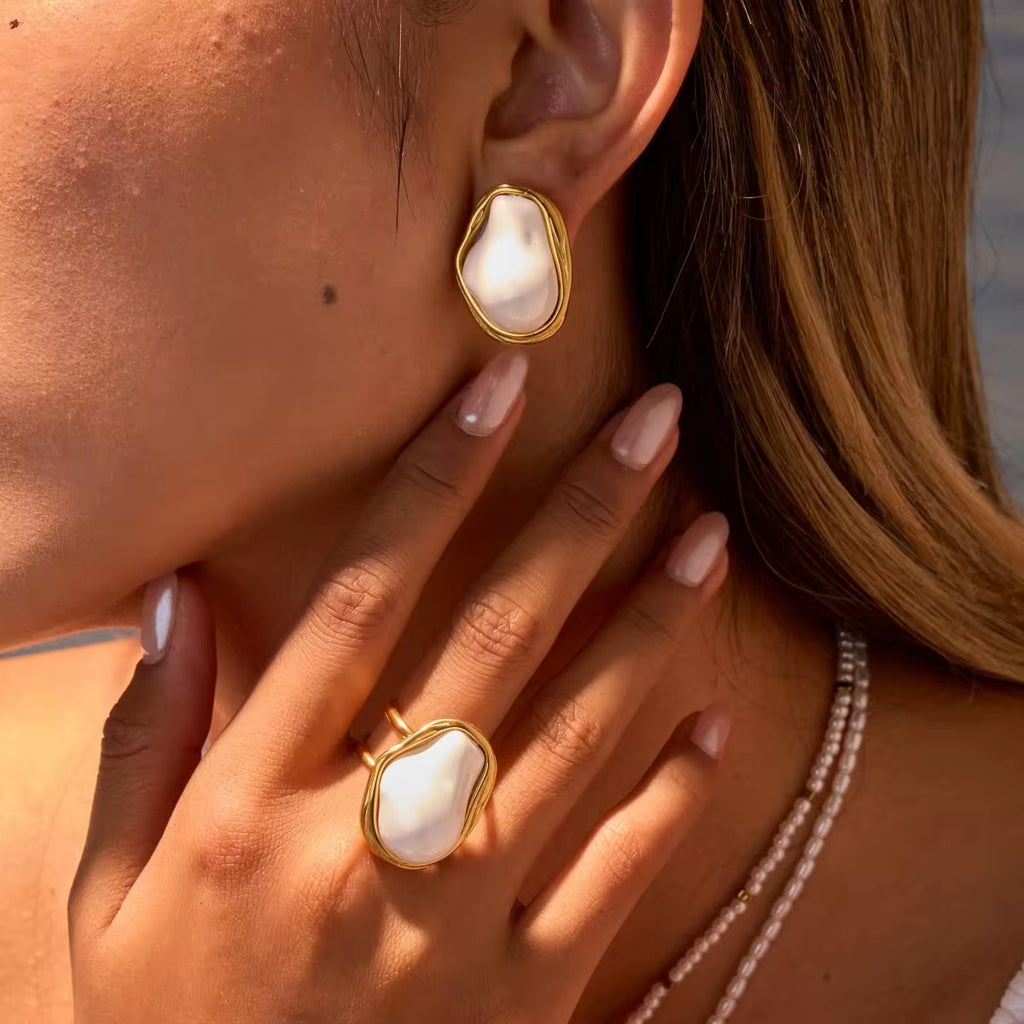 Lunara- Pearl- Ring