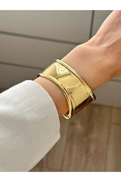 BARBARA CUFF