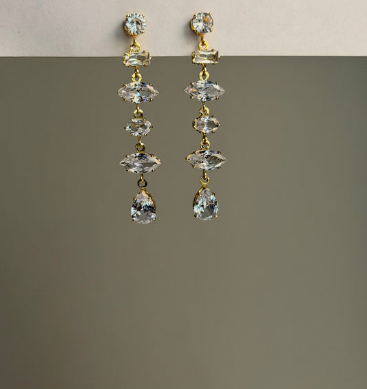 JANE-DIAMOND- LONG-EARRINGS