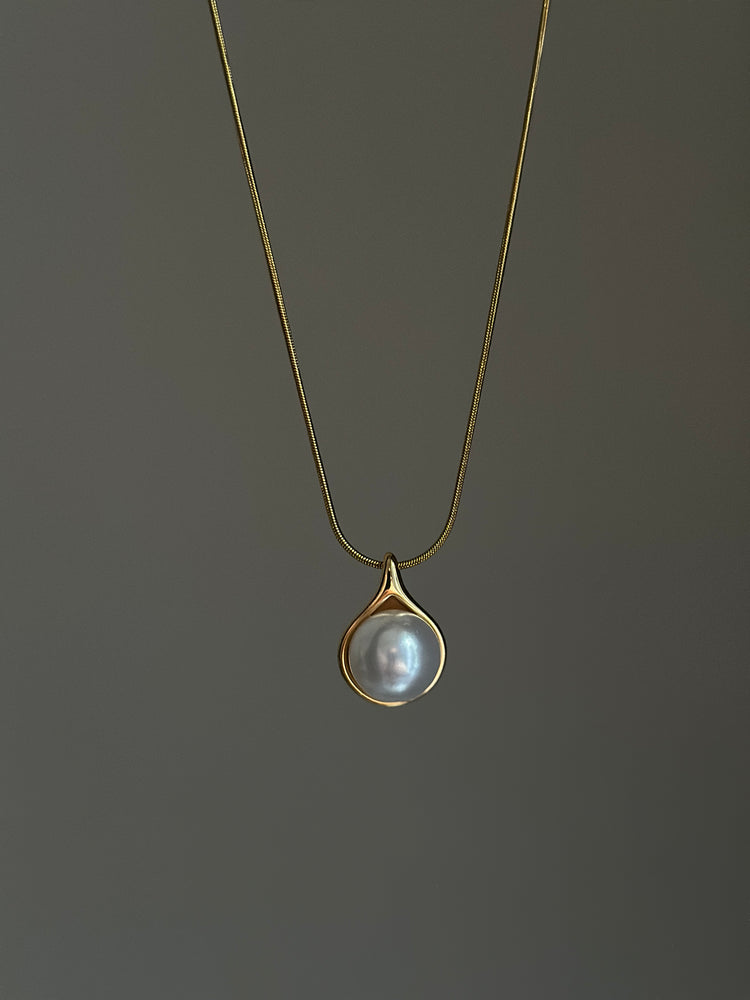 ANA-PEARL-NECKLACE