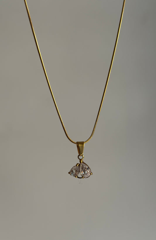IVORY MINIMAL NECKLACE