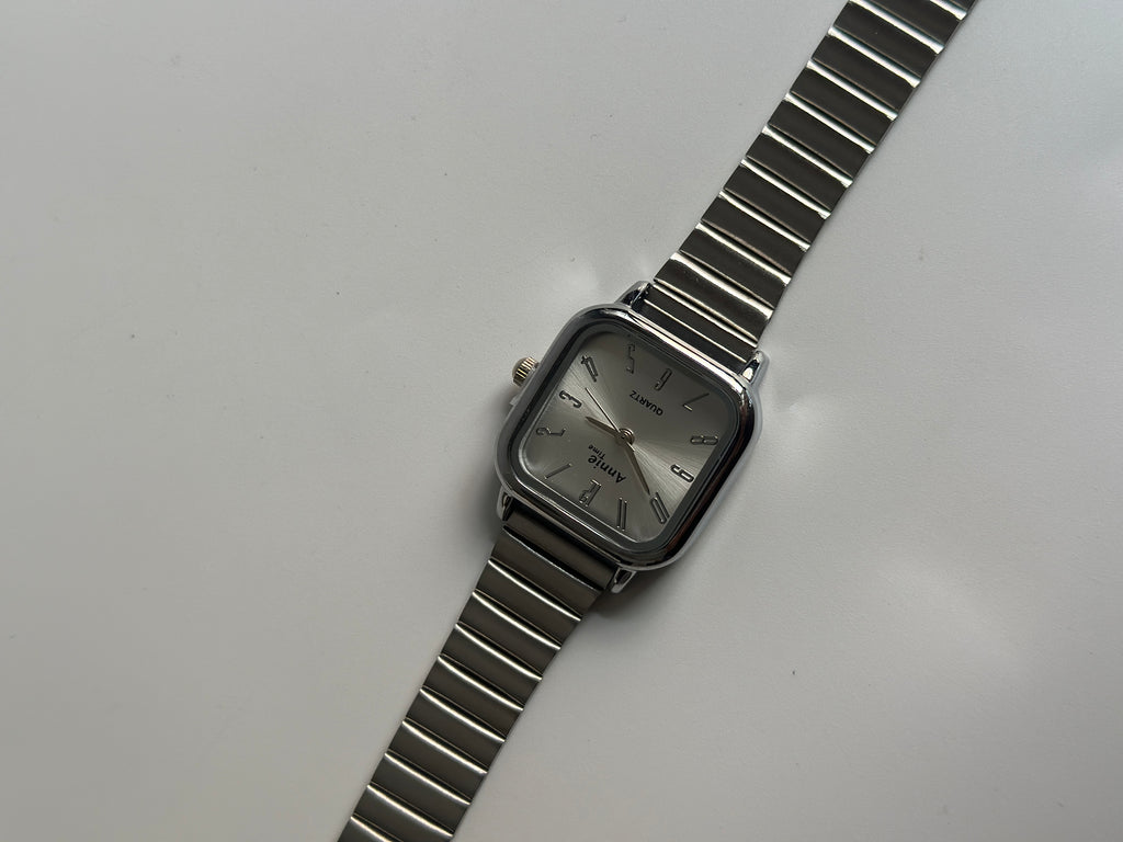 MIA VINTAGE WATCH