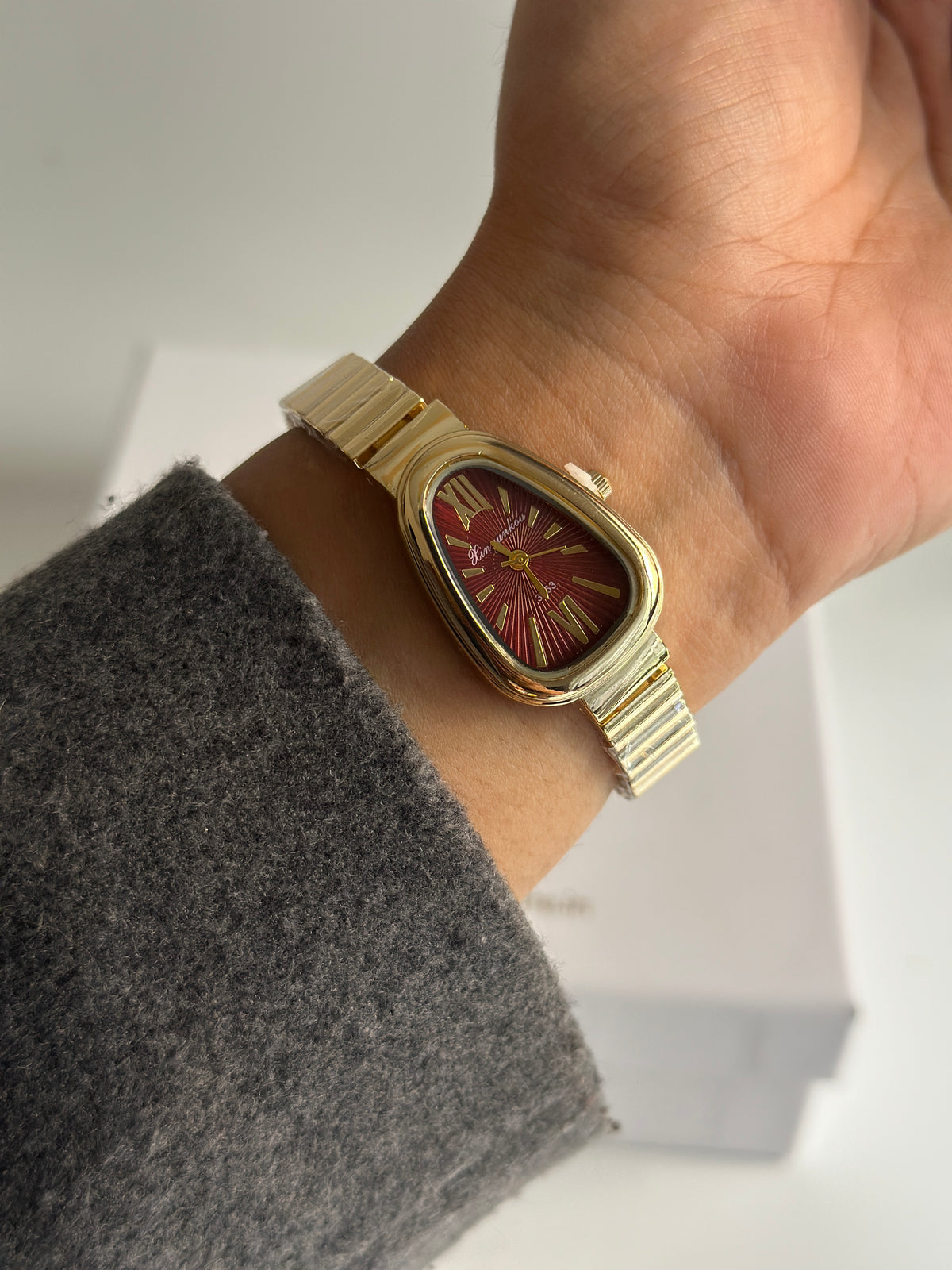 HAZEL VINTAGE WATCH