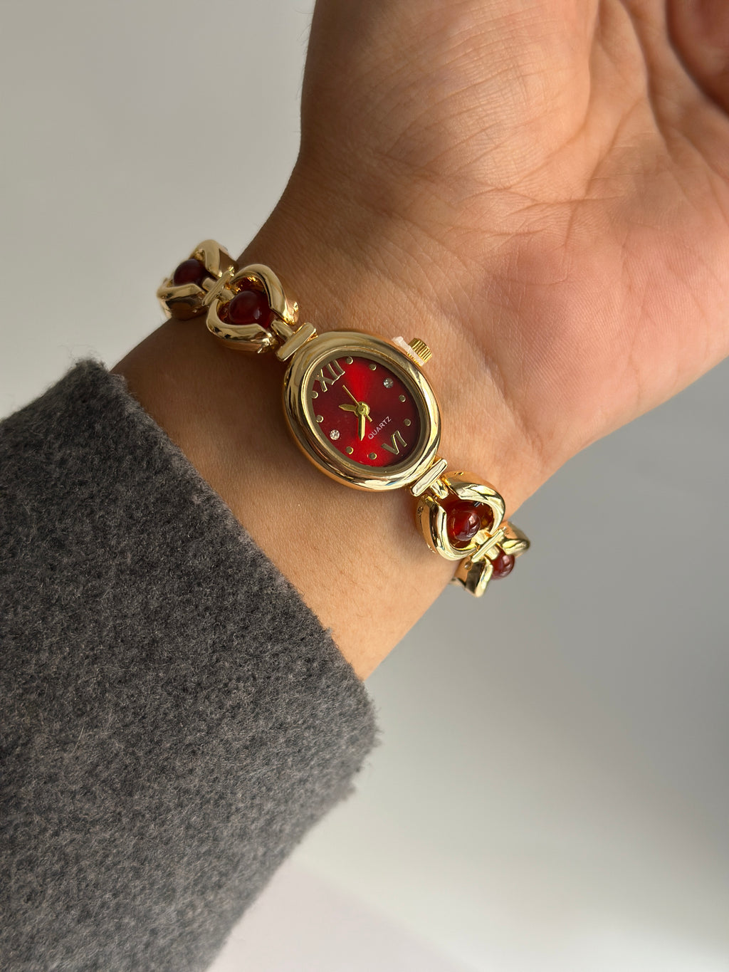 CHLOE VINTAGE WATCH
