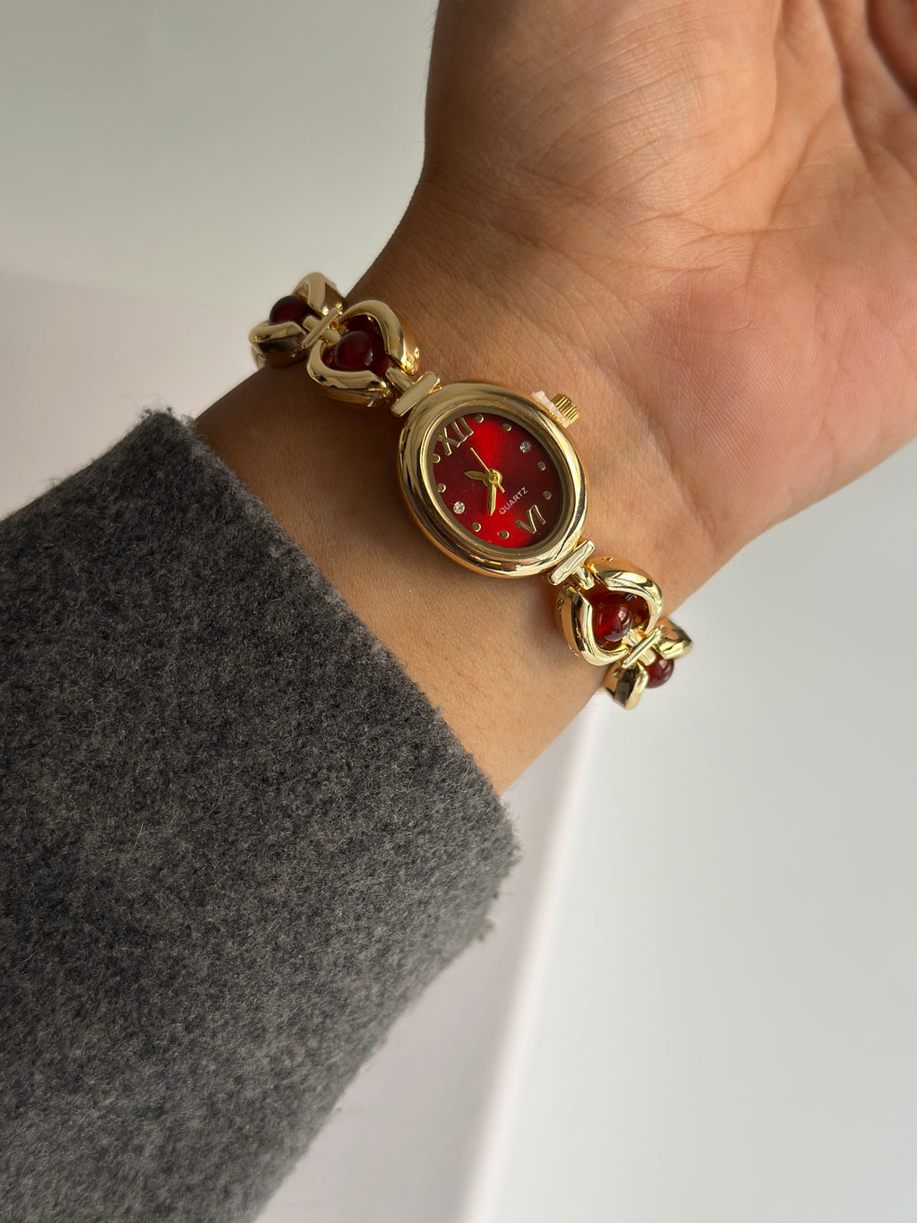 CHLOE VINTAGE WATCH