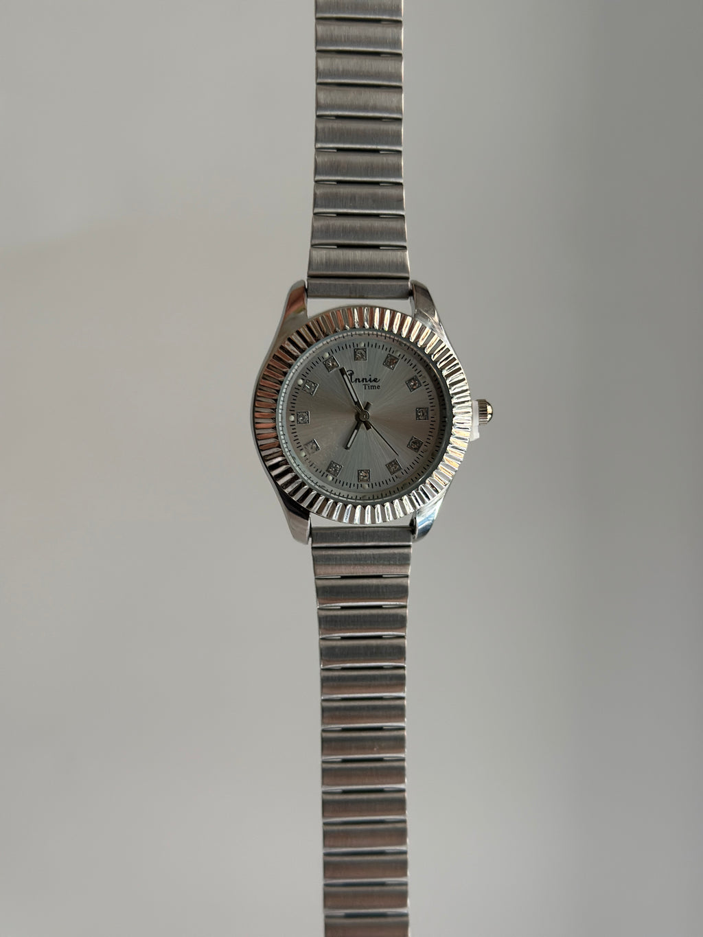 CLARA VINTAGE WATCH