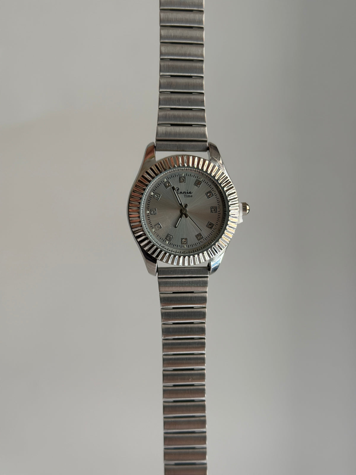 CLARA VINTAGE WATCH
