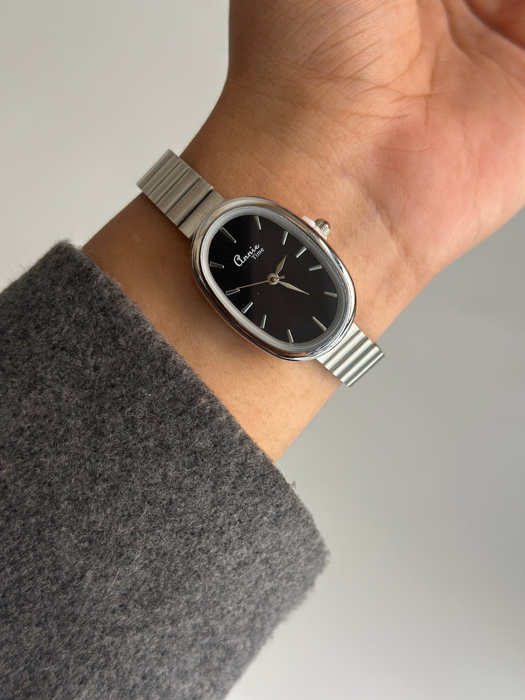 AMELIA VINTAGE WATCH