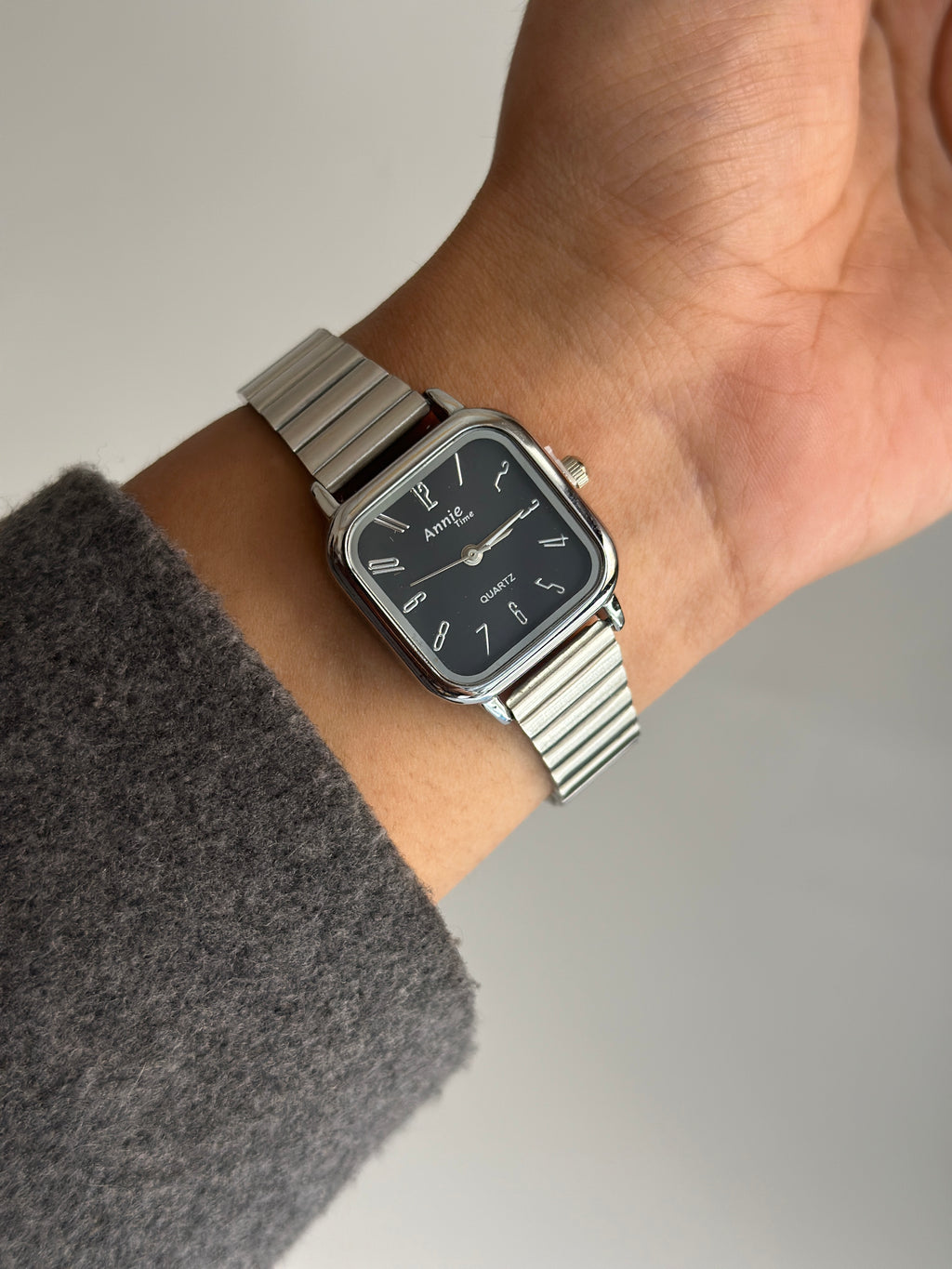 CHARLOTTE VINTAGE WATCH