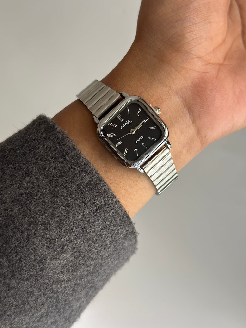 CHARLOTTE VINTAGE WATCH