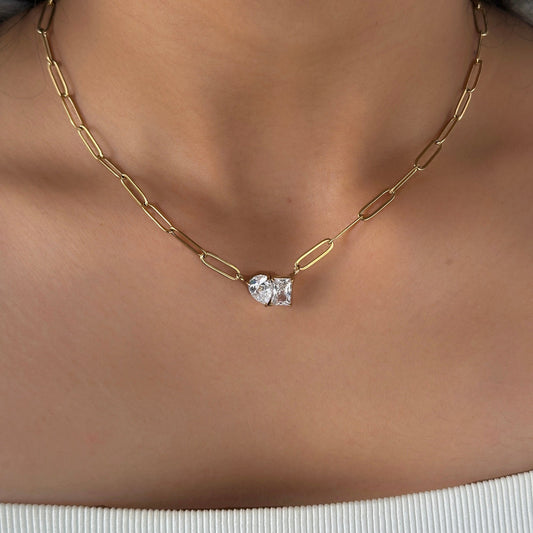 AMBER NECKLACE