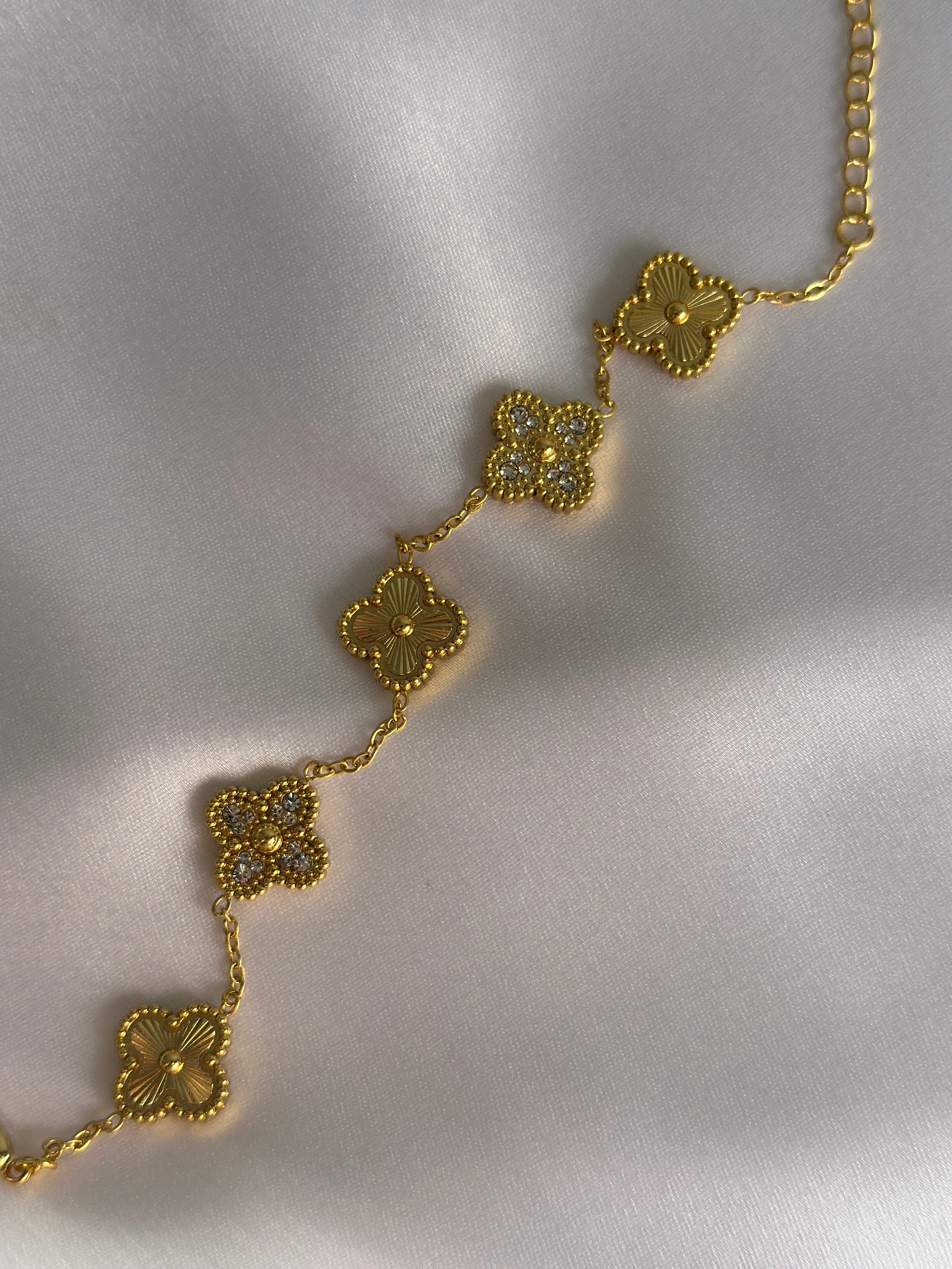 Gold-Clover-Diamond-Studded-Bracelet(Best-Selling)