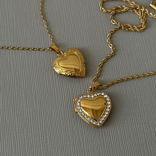 OPEN-HEART-NECKLACE