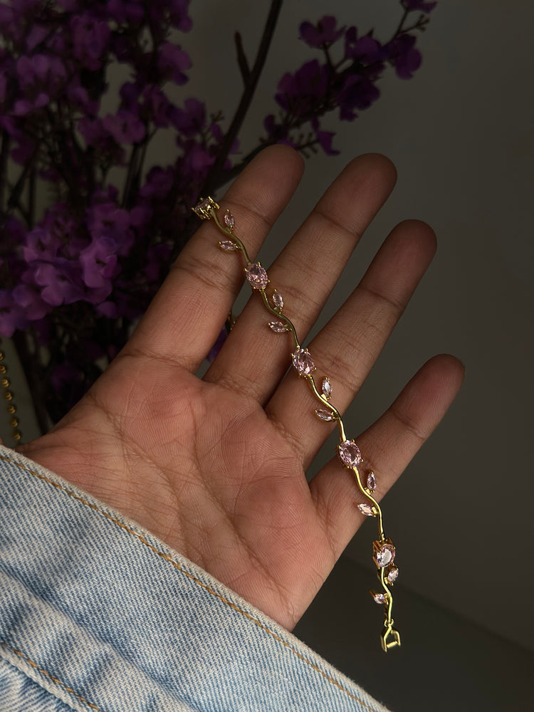 AARNA-VIRAL-TULIP-BRACELET ( Pink)