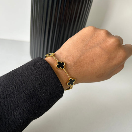 BLACK-CLOVER-BRACELET