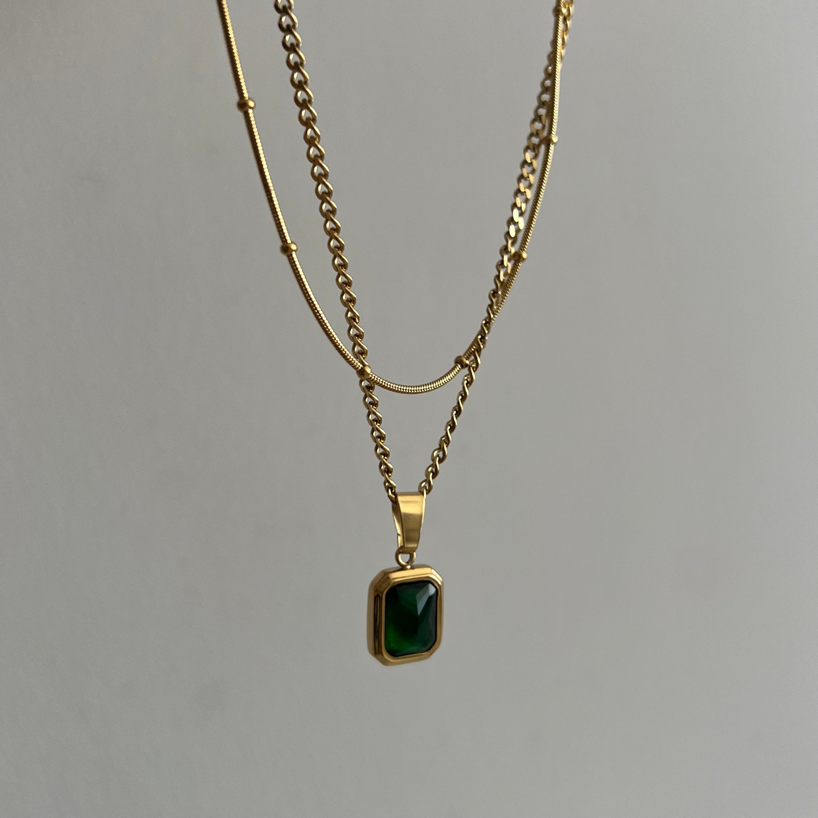 VARNIKA-DOUBLE- LAYER-NECKLACE