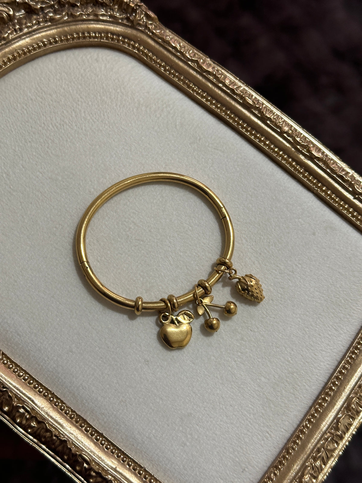 AVNI-CHARMS-BRACELET