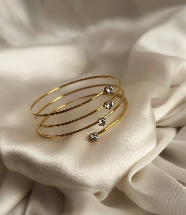 MI-AMOR-CUFF-BRACELET