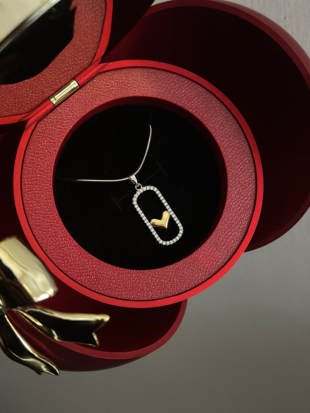 VALENTINE-GIFT-BOX( Includes Necklace )