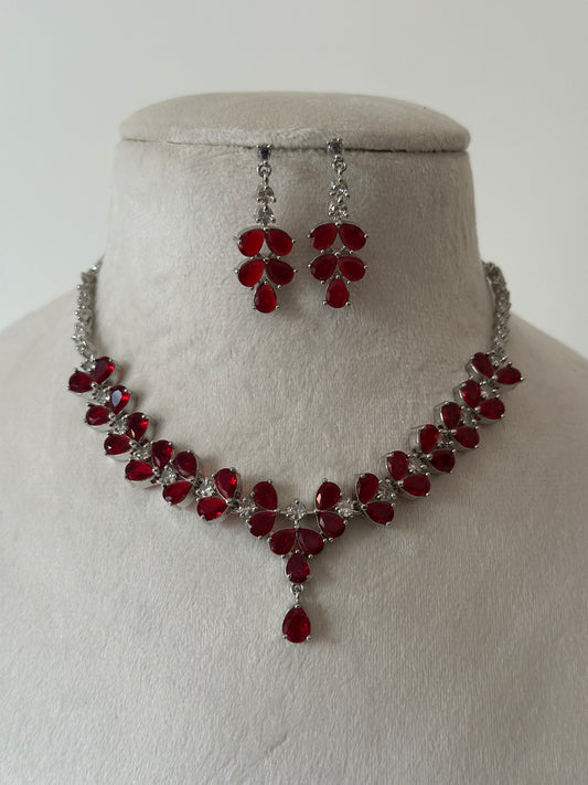 ANIKA- NECKLACE
